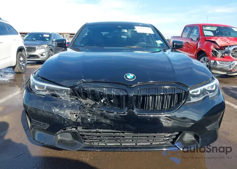 2021 BMW 330I z USA, uszkodzony, nr VIN 3MW5R1J00M8B71016